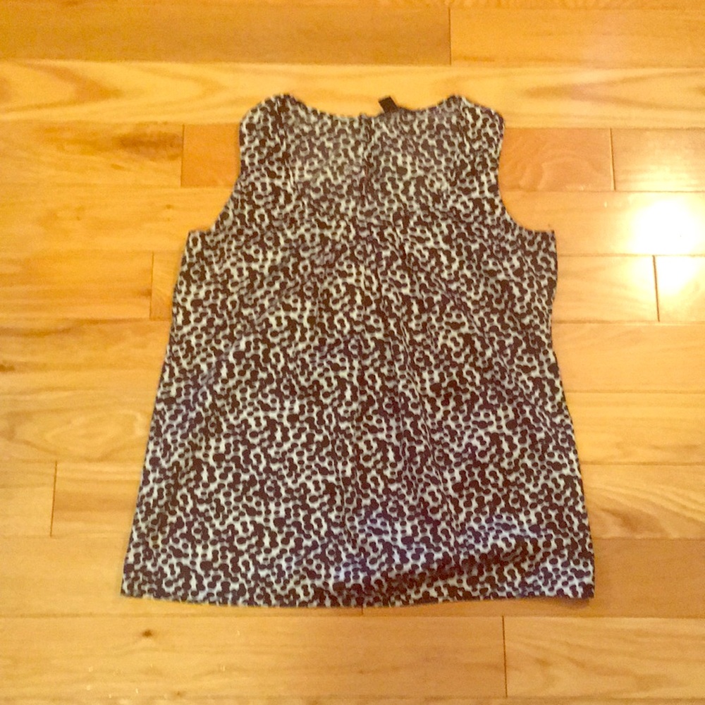 Banana Republic black & white tank